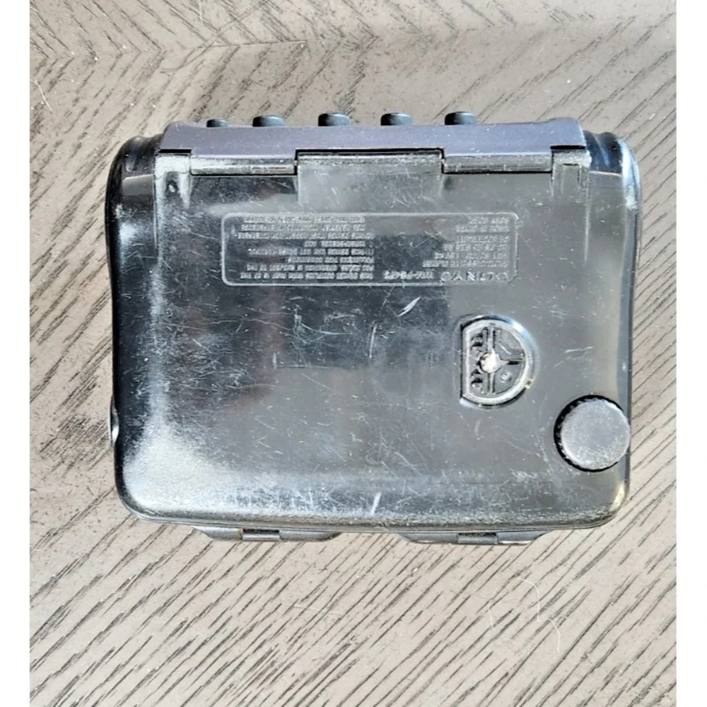 Sony Sport‎ 24 Presets Fm/Am Cassette Walkman